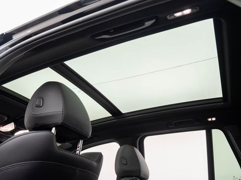 Used 2023 BMW X3 M40i w/ Premium Package image 19