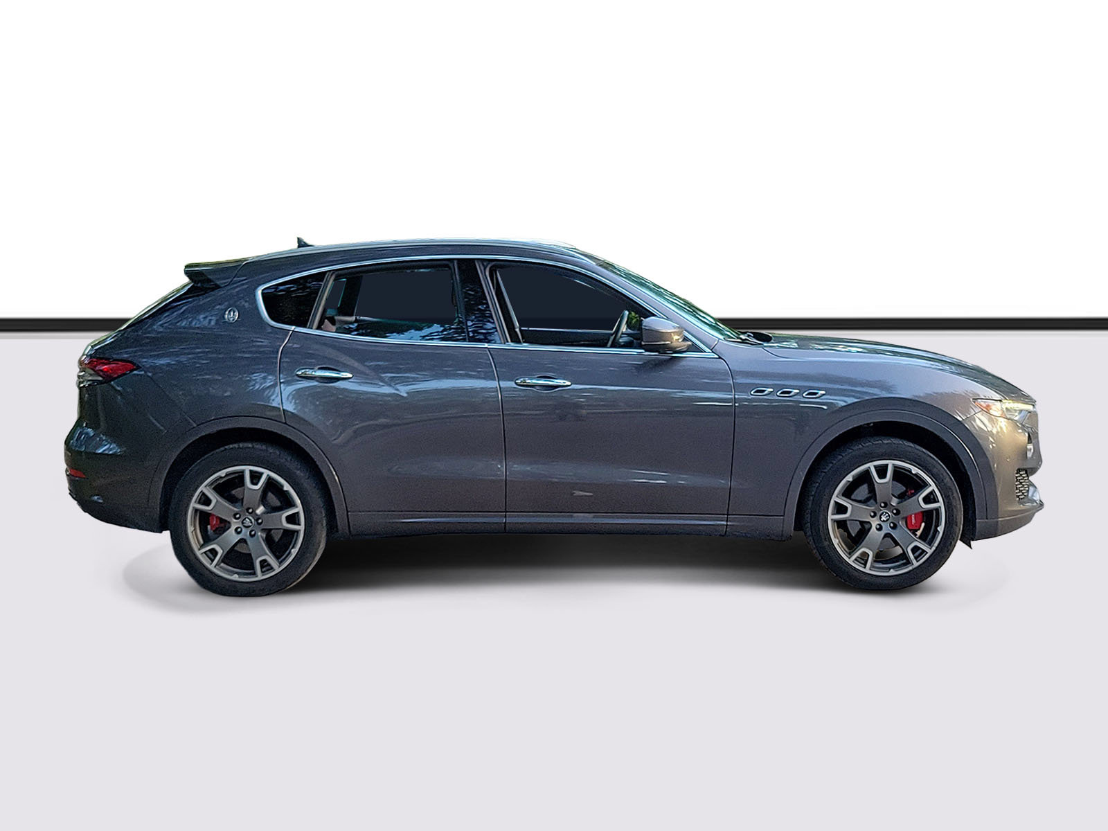 Used 2021 Maserati Levante AWD/4WD image 2