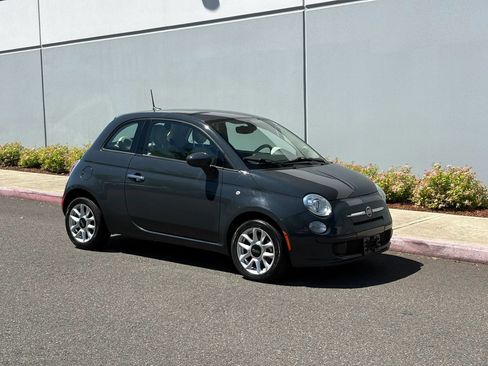 Used 2017 FIAT 500 Pop FWD image 8