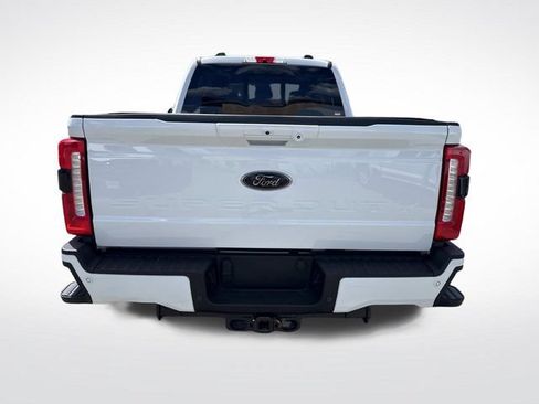 Used 2025 Ford F250 Lariat w/ Lariat Ultimate Package AWD/4WD image 4
