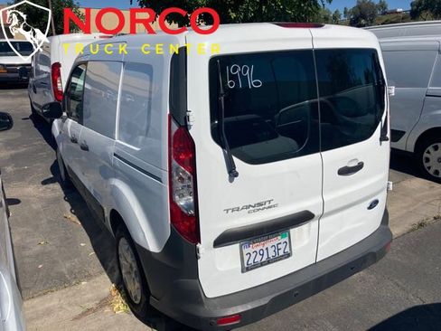 Used 2017 Ford Transit Connect XL image 2