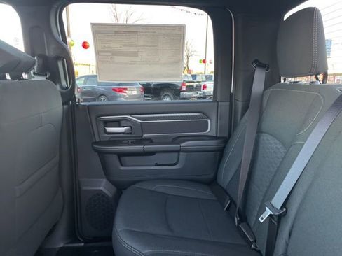 New 2026 RAM 2500 Big Horn AWD/4WD image 12