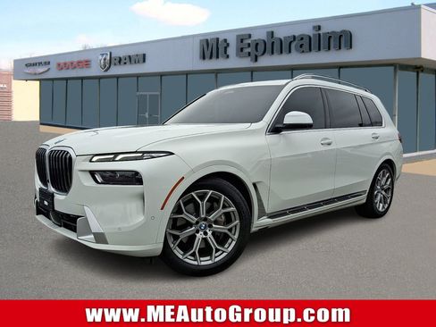 Used 2025 BMW X7 xDrive40i AWD/4WD image 1
