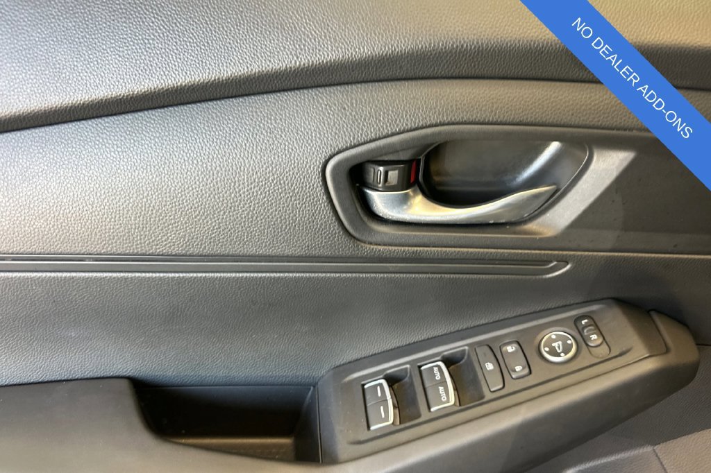Used 2025 Honda Accord LX image 11