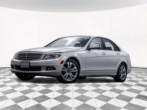 Used 2008 Mercedes-Benz C 300 4MATIC Sedan image 2