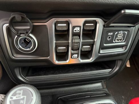 New 2026 Jeep Wrangler Unlimited Sport AWD/4WD image 20