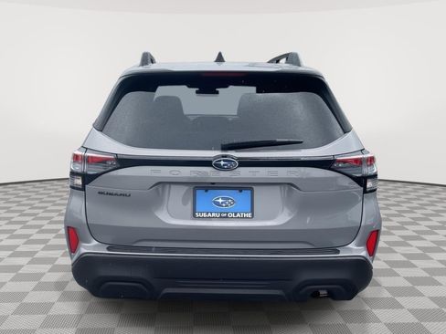 Used 2025 Subaru Forester Premium w/ Convenience Package #1 AWD/4WD image 16