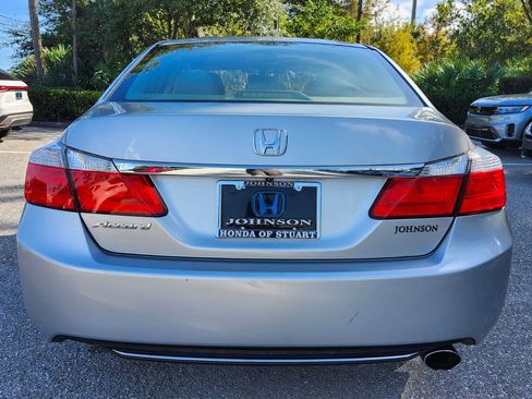 Used 2015 Honda Accord LX image 12