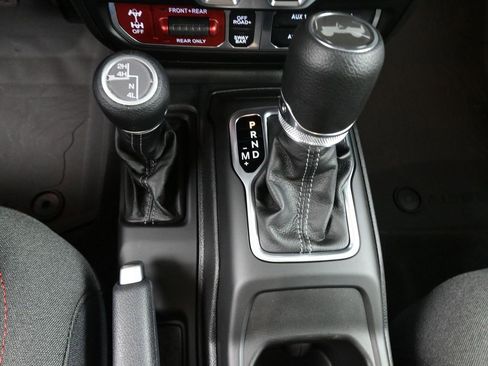 New 2025 Jeep Wrangler Unlimited Rubicon w/ Technology Group image 6