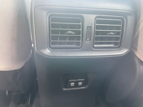 Used 2021 Toyota RAV4 XLE w/ Convenience Package AWD/4WD image 24