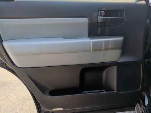 Used 2012 Toyota Sequoia SR5 RWD image 28