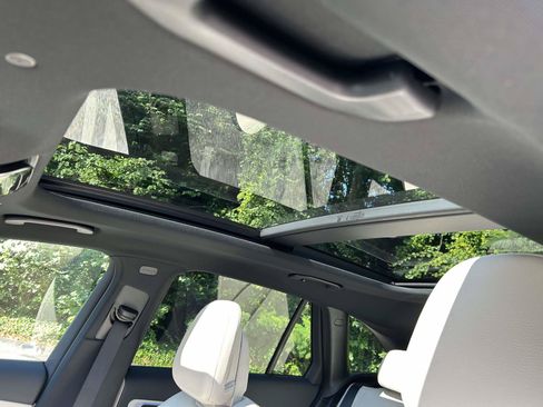 New 2027 Mercedes-Benz GLC 300 image 23