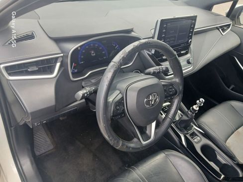 Used 2019 Toyota Corolla XSE image 7