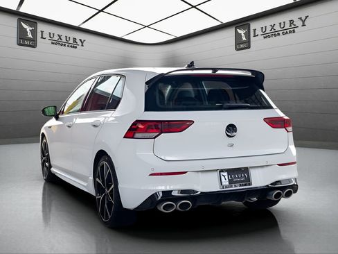 Used 2024 Volkswagen Golf R AWD/4WD image 6