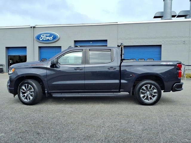 Used 2024 Chevrolet Silverado 1500 RST AWD/4WD image 2