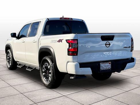 Used 2024 Nissan Frontier PRO-4X w/ Technology Package image 14