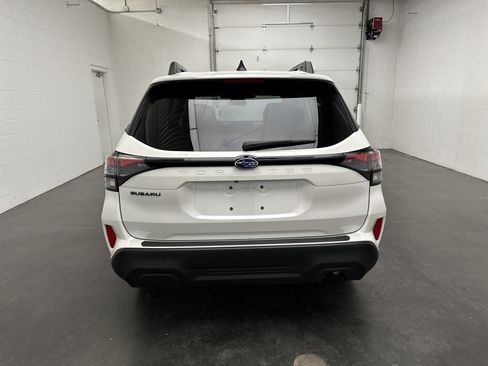 New 2026 Subaru Forester Premium AWD/4WD image 7