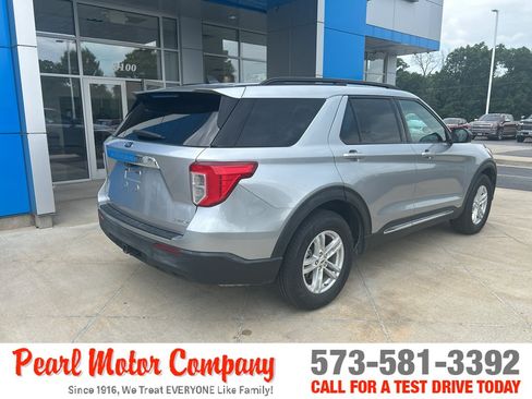 Used 2022 Ford Explorer XLT w/ Class IV Trailer Tow Package AWD/4WD image 4