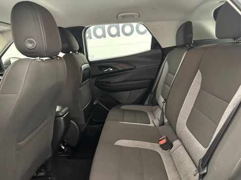 Used 2021 Chevrolet TrailBlazer LS AWD/4WD image 23