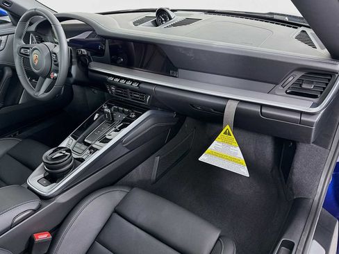 New 2026 Porsche 911 Targa 4S image 30