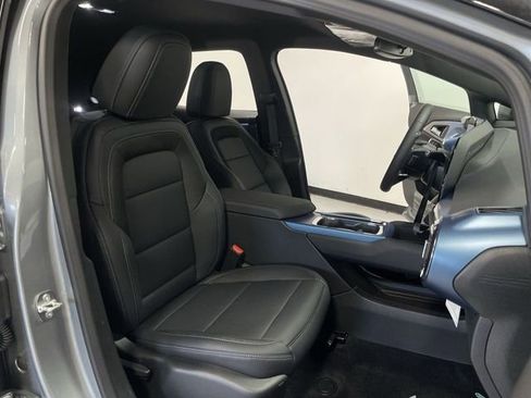 New 2026 Chevrolet Equinox EV LT image 27