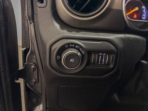 Used 2019 Jeep Wrangler Unlimited Sport S image 30