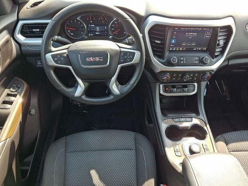 Used 2023 GMC Acadia SLE w/ Driver Convenience Package FWD image 14