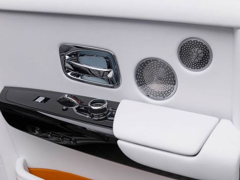 New 2027 Rolls-Royce Phantom Sedan RWD image 73