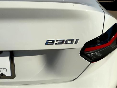 Used 2022 BMW 230i Coupe w/ Premium Package 2 image 11