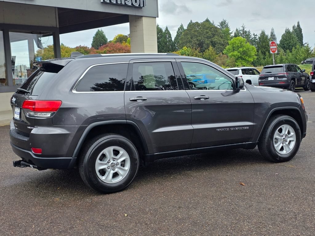 Used 2017 Jeep Grand Cherokee Laredo w/ Quick Order Package 23E AWD/4WD image 30
