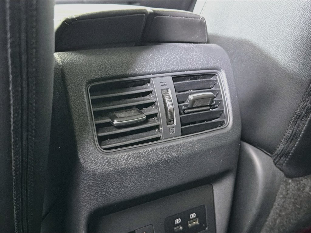 Used 2021 Nissan Rogue SL FWD image 27