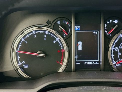 Certified 2022 Toyota 4Runner Limited AWD/4WD image 14