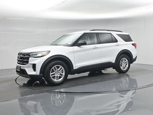 New 2026 Ford Explorer Active image 27