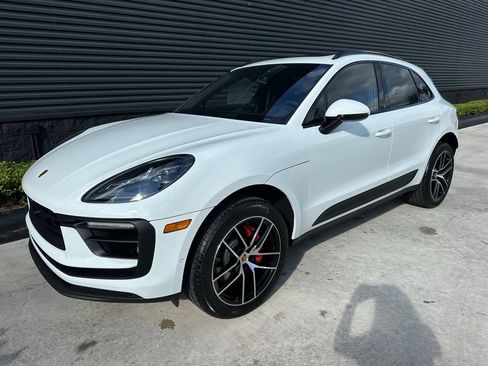 Used 2026 Porsche Macan S AWD/4WD image 7