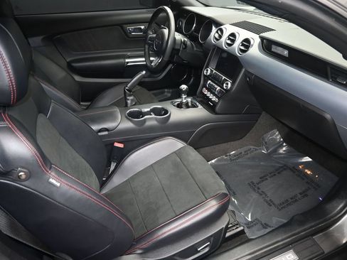 Used 2016 Ford Mustang GT Premium w/ Equipment Group 401A RWD image 10