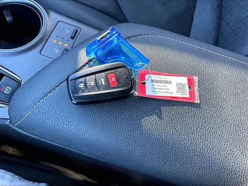 Used 2024 Toyota Camry XSE image 31