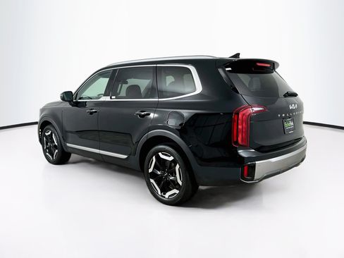Used 2025 Kia Telluride S FWD image 5