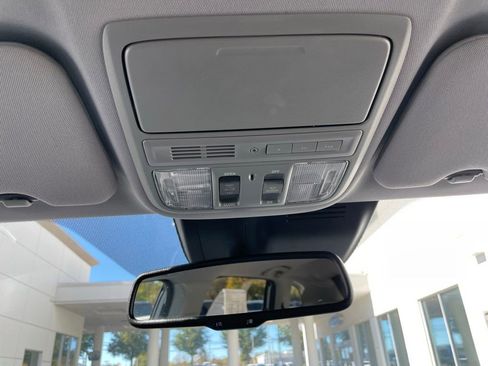 Used 2022 Honda CR-V EX-L image 16