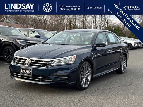 Used 2018 Volkswagen Passat 2.0T R-Line image 6