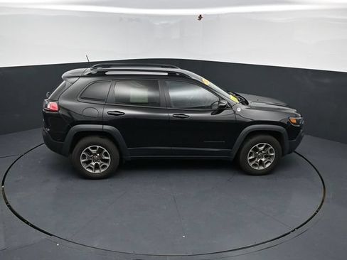 Used 2022 Jeep Cherokee Trailhawk AWD/4WD image 41
