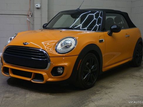 Used 2017 MINI Cooper Convertible FWD image 4
