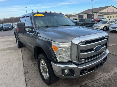 Used 2014 Ford F250 XLT w/ FX4 Off-Road Package image 3