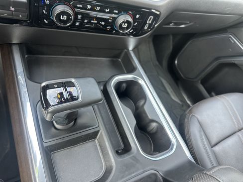 Used 2026 Chevrolet Silverado 1500 High Country w/ High Country Premium Package AWD/4WD image 19
