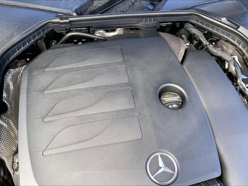 Used 2021 Mercedes-Benz C 300 4MATIC Sedan image 32