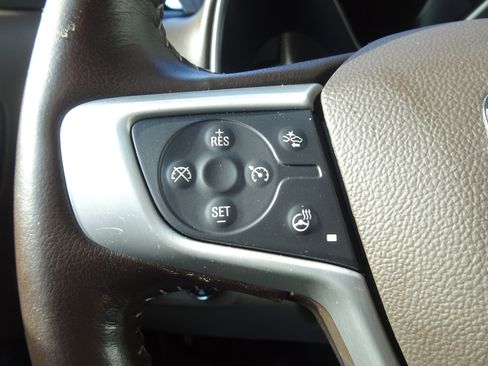 Used 2019 GMC Canyon SLT w/ Driver Alert Package image 24