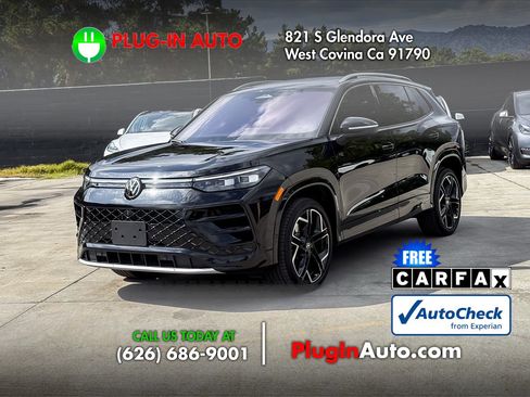 Used 2026 Volkswagen Tiguan SEL R-Line AWD/4WD image 1