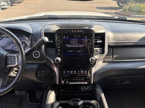 Used 2019 RAM 2500 Limited AWD/4WD image 19