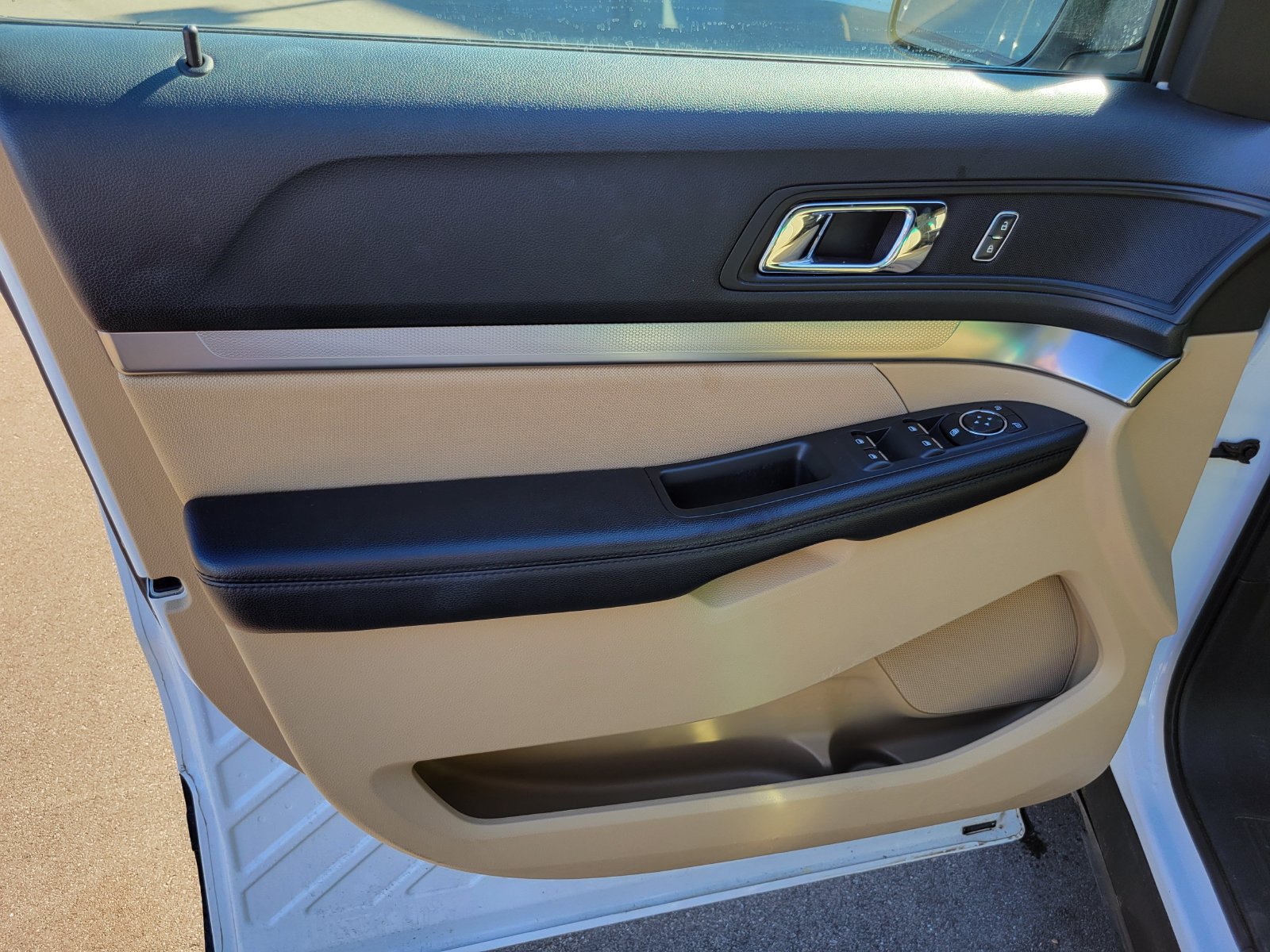 Used 2017 Ford Explorer 4WD image 7