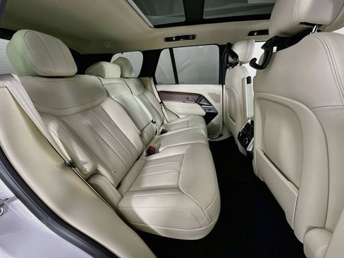 New 2027 Land Rover Range Rover SE AWD/4WD image 24