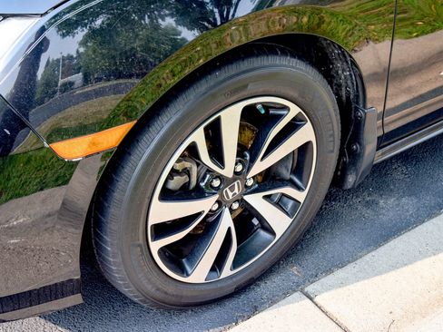 Used 2020 Honda Odyssey Elite image 12